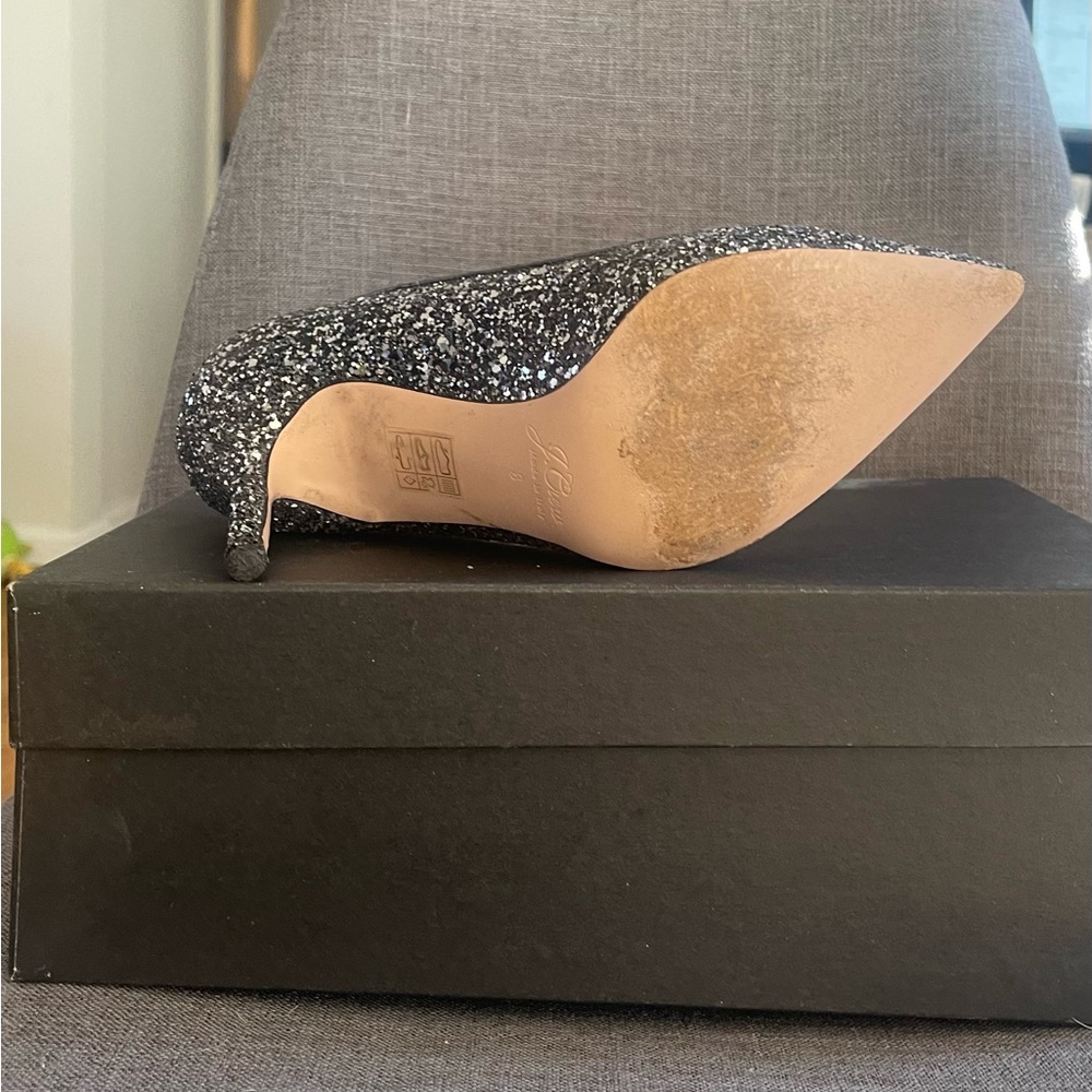 NWT Elsie pumps in gunmetal glitter size 8 Made in Italy